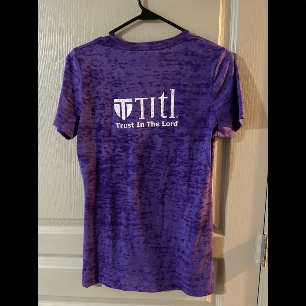Title Trust In The Lord Womens XL Purple Tshirt
